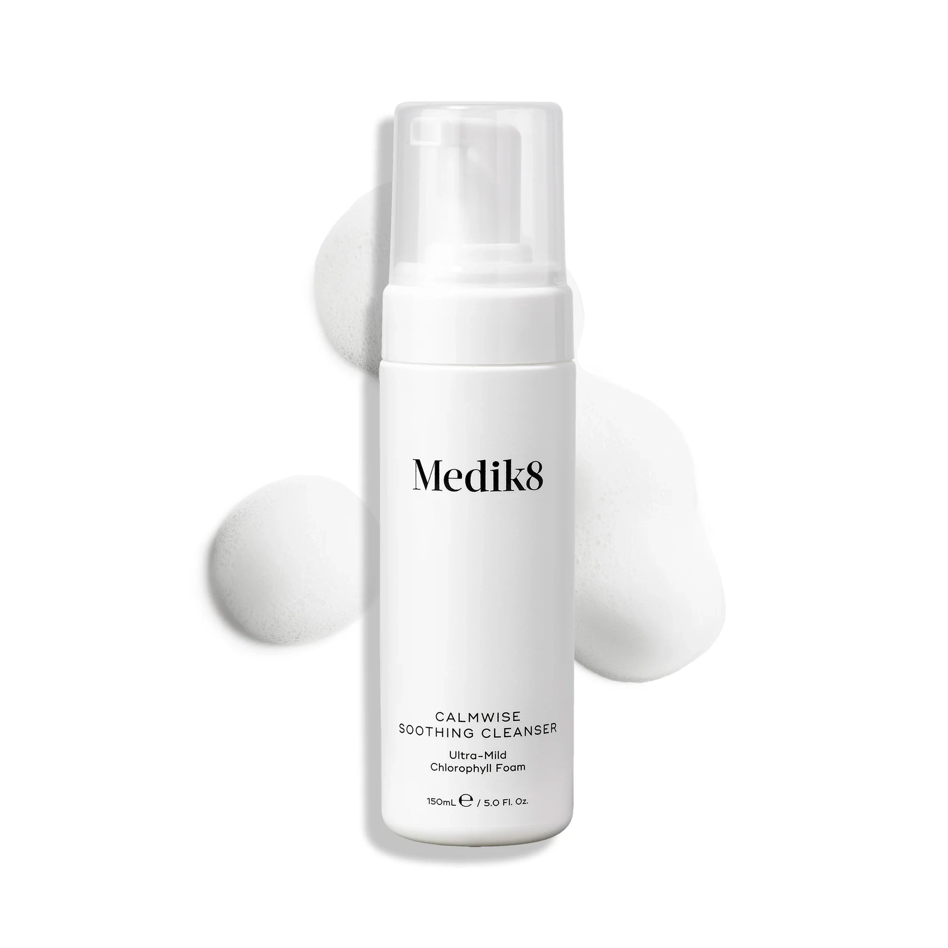 Очищувальна пінка для чутливої шкіри Medik8 Calmwise Soothing Cleanser