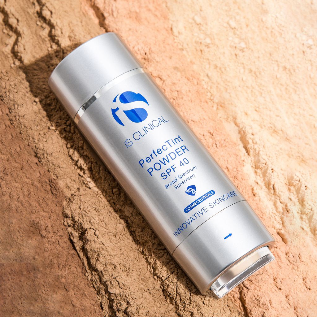 Сонцезахисна пудра SPF 40 з ультрам'якою щіточкою iS Clinical PerfecTint Powder SPF 40, 7 г (2*3,5 г