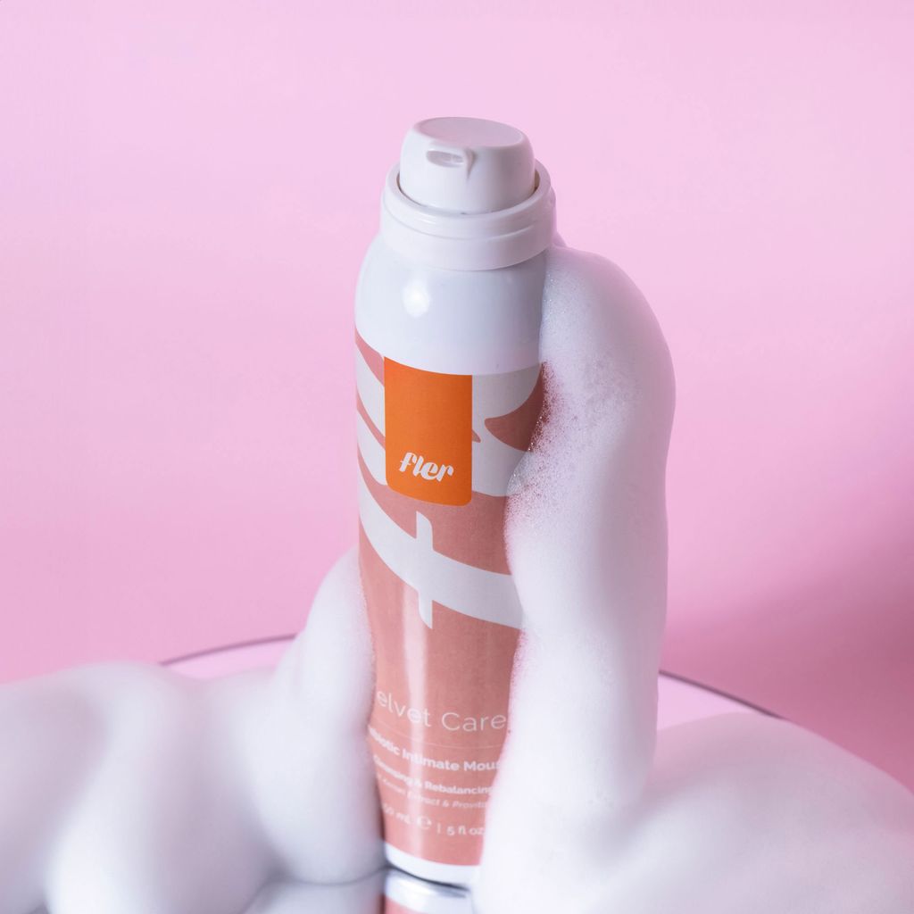 Мус для інтимної гігієни з пребіотиком Fler Velvet Care Intimate Prebiotic Mousse, 150 мл