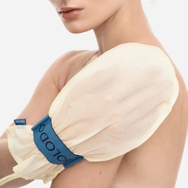 Рукавичка для пілінгу з сирого шовку MOLODO Raw Silk Exfoliating Glove