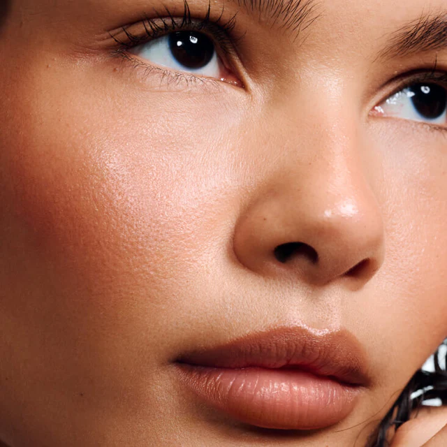 Олівець для губ Rhode Peptide Lip Shape The Contouring Lip Shaper 0.75 9 BEND(м'який персиковий беж)