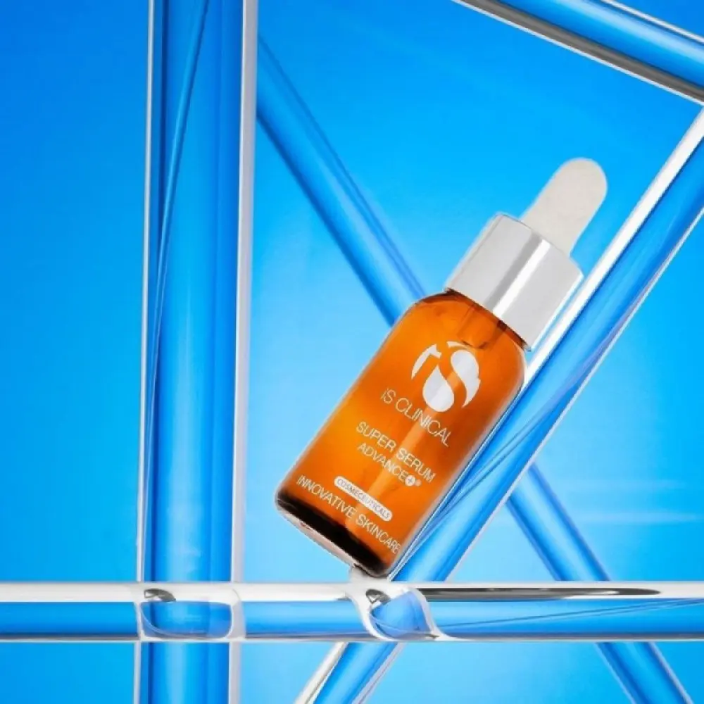 Сироватка антивікова з вітаміном C 15% iS CLINICAL Super Serum Advance+