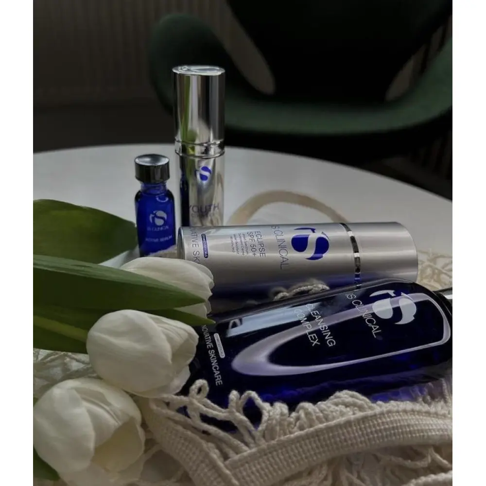 Набір для інтенсивного омолодження шкіри iS Clinical Pure Renewal