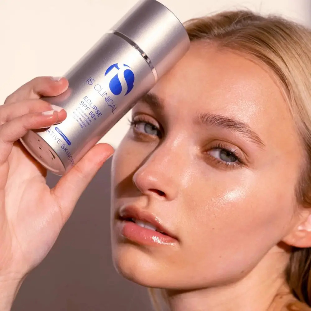 Крем сонцезахисний захист від сонця iS Clinical Eclipse SPF 50+, 50 мл