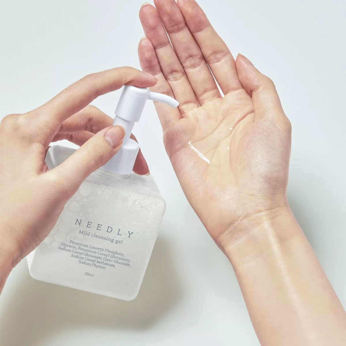 Гель для очищення обличчя Needly Mild Cleansing Gel, 235 мл