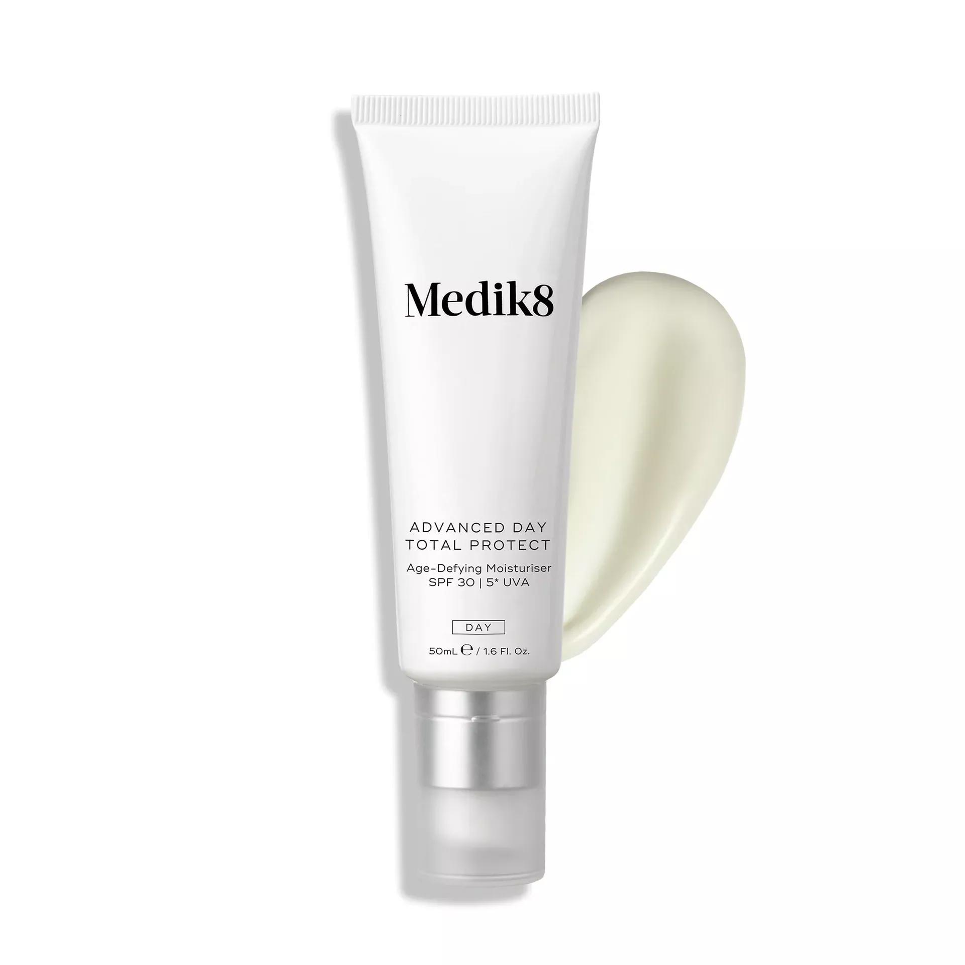Антивіковий зволожувальний крем із SPF 30 Medik8 Advanced Day Total Protect