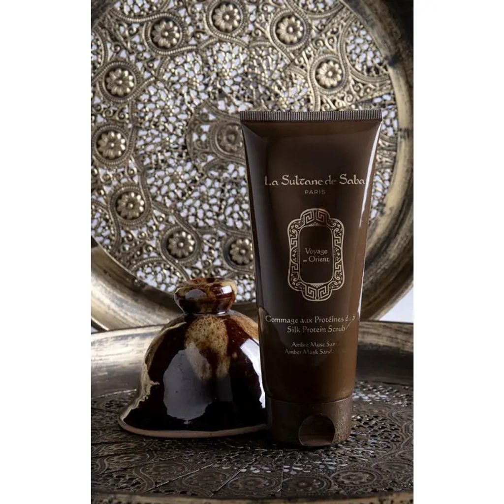 Скраб для тіла шовковий AMS , 200 мл/ Silk Protein Scrub Амбра Мускус Санталь La Sultan de Saba