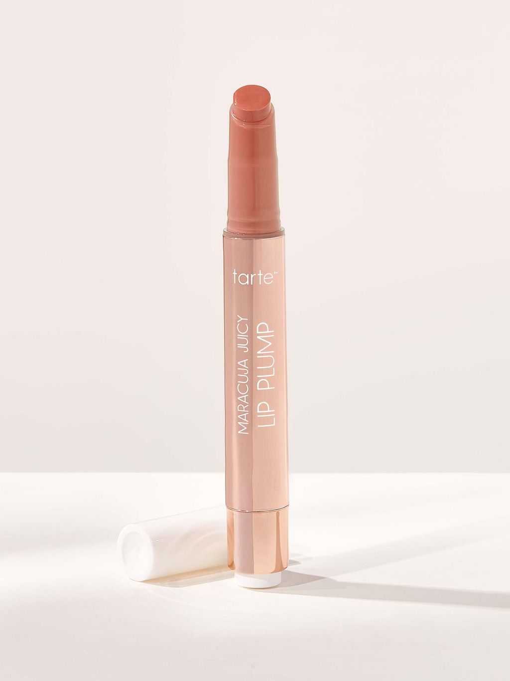Блиск для губ Maracuja Juicy Lip Plump Tarte - White Peach