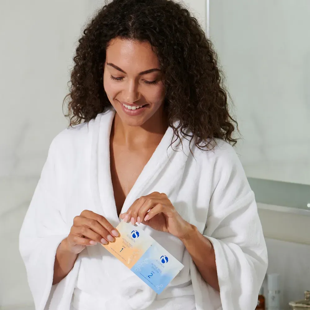 Активна система для домашнього догляду iS CLINICAL Active Peel System, 15 саше (1 набір)